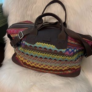 Toms Seeker Weekender Sweater Felt Tapestry Duffle Bag